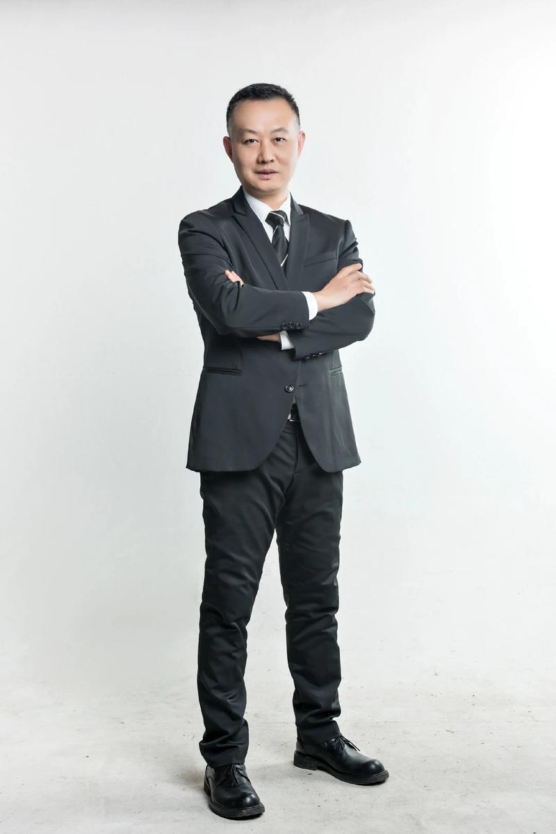 冯坡泰 动态图形设计负责人